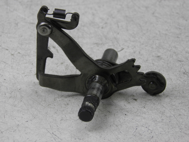 photo de ARBRE SELECTEUR YAMAHA XJ F 900 (1983 - 1994) - Détail de la pièce