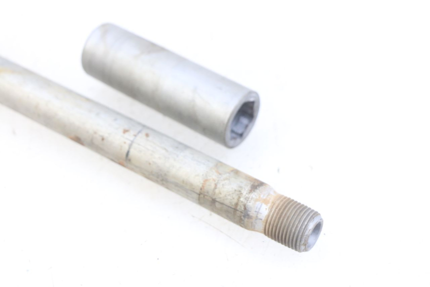 photo de AXE BRAS OSCILLANT HONDA CB R 1000 (2018 - 2023) - Vue d’ensemble