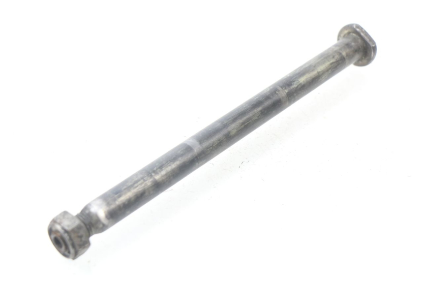 photo de AXE BRAS OSCILLANT HONDA CR 125 (2000 - 2001) - Gros plan technique