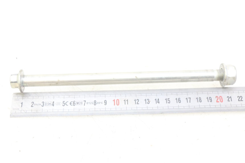 photo de AXE BRAS OSCILLANT HONDA CRF CR-F 125 (2022 - 2023) - Zoom état d’usage