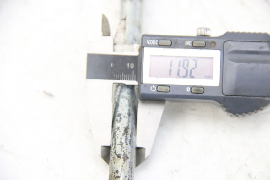 photo de AXE BRAS OSCILLANT HONDA CRF CR-F 100 (2004 - 2013) - Zoom état d’usage