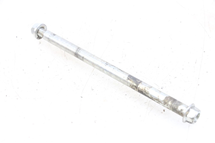 photo de AXE BRAS OSCILLANT HYOSUNG GF 125 (2001 - 2005) - Gros plan technique