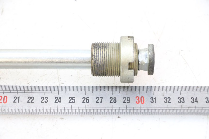 photo de AXE BRAS OSCILLANT HONDA VT C2 SHADOW 750 (1997 - 2001) - Zoom état d’usage