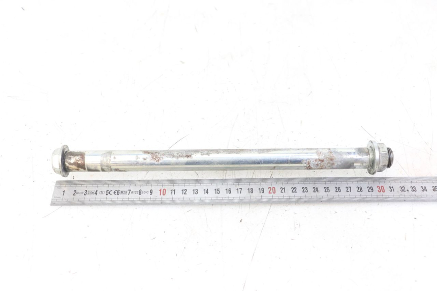 photo de AXE BRAS OSCILLANT KAWASAKI ZR7 ZR-7 S 750 (1999 - 2004) - Zoom état d’usage