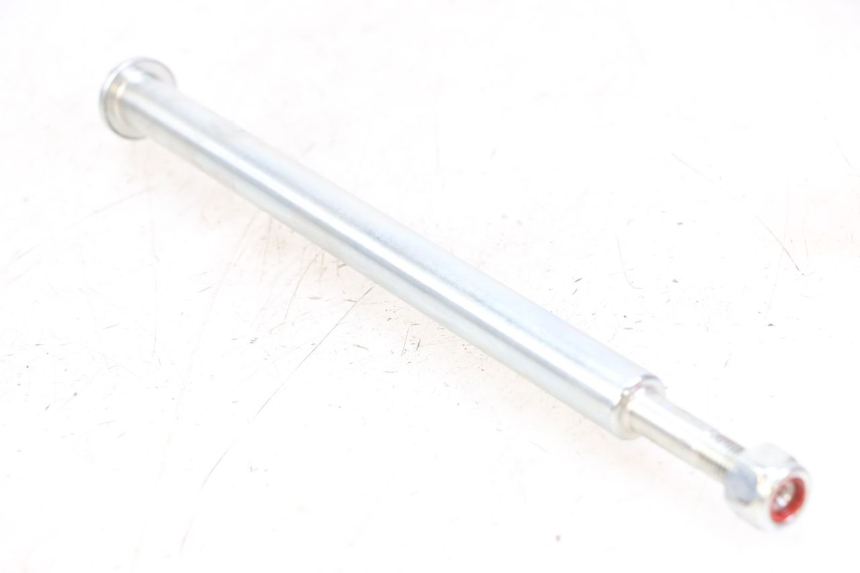 photo de AXE BRAS OSCILLANT ROYAL ENFIELD HYMALAYAN 410 (2016 - 2023) - Gros plan technique