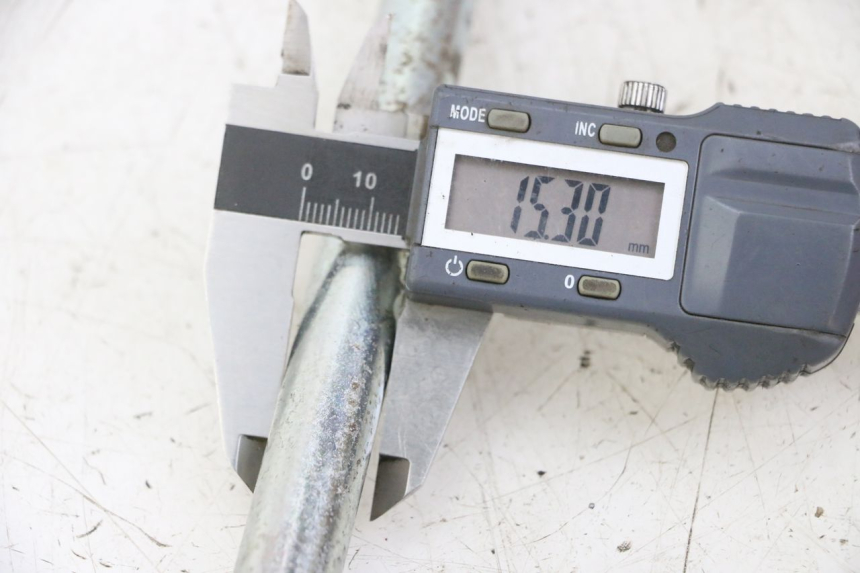 photo de AXE BRAS OSCILLANT SMALL MX THUNDER 250 - Détail de la pièce