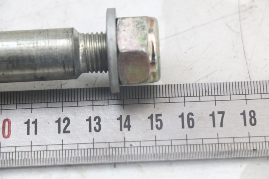 photo de AXE BRAS OSCILLANT PEUGEOT SPEEDFIGHT 100 (1997 - 2007) - Zoom état d’usage