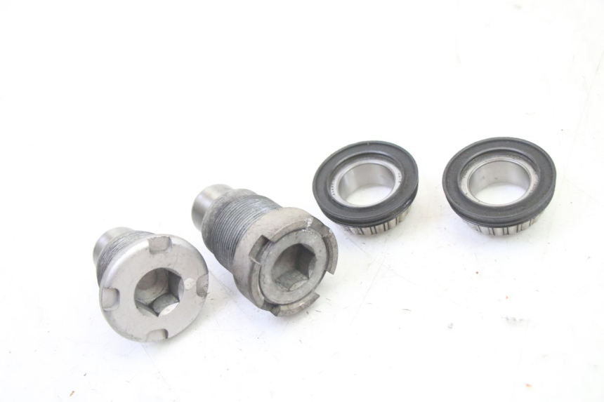 photo de AXE BRAS OSCILLANT HONDA ST PAN EUROPEAN 1300 (2002 - 2013) - Vue principale