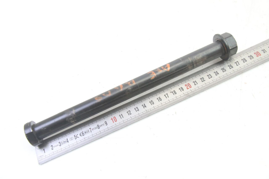 photo de AXE BRAS OSCILLANT KTM SUPERENDURO R 950 (2005 - 2009) - Zoom état d’usage