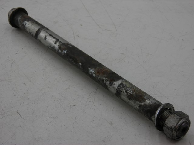 photo de AXE BRAS OSCILLANT SUZUKI GSF N BANDIT 600 (1996 - 1999) - Vue principale