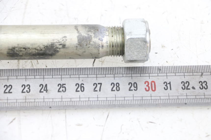 photo de AXE BRAS OSCILLANT SUZUKI GSX F GSXF 650 (2007 - 2015) - Zoom état d’usage