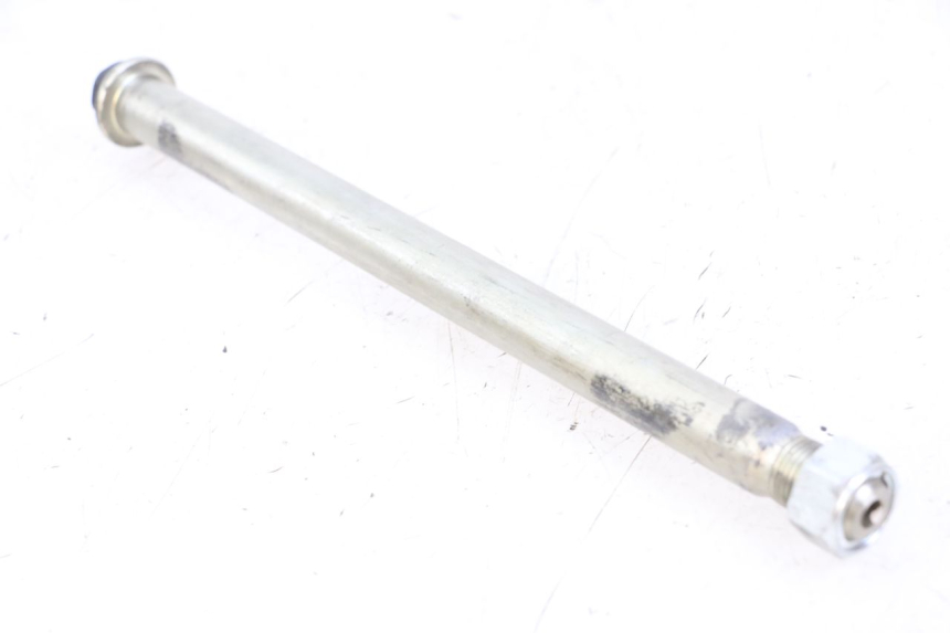 photo de AXE BRAS OSCILLANT SUZUKI GSX F GSXF 650 (2007 - 2015) - Gros plan technique