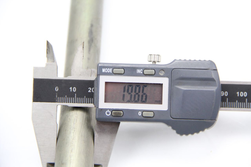 photo de AXE BRAS OSCILLANT YAMAHA TDM ABS 900 (2002 - 2014) - Points de fixation