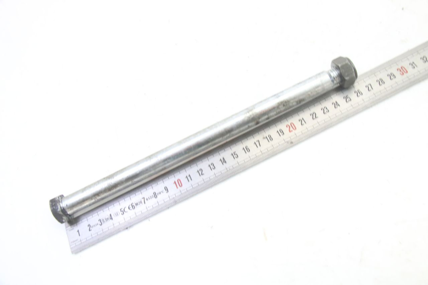 photo de AXE BRAS OSCILLANT YAMAHA TDR DELTABOX 125 (1997 - 2003) - Zoom état d’usage