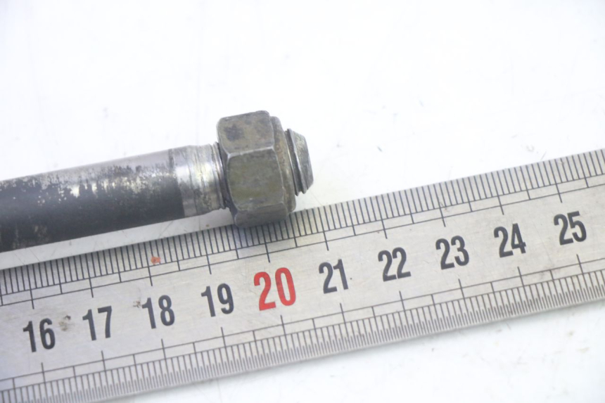 photo de AXE BRAS OSCILLANT YAMAHA TTR 125 (2000 - 2020) - Autre angle de vue