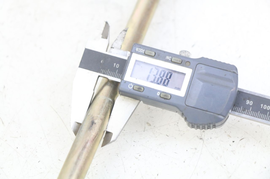 photo de AXE BRAS OSCILLANT DAELIM VL DAYSTAR 125 (2000 - 2011) - Autre angle de vue