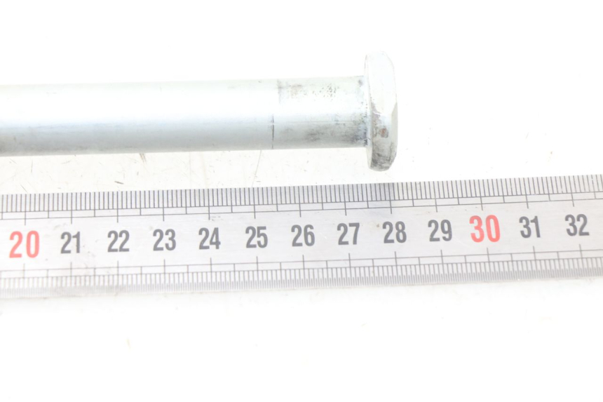 photo de AXE BRAS OSCILLANT YAMAHA XJ600 XJ DIVERSION 600 (1992 - 1997) - Détail de la pièce