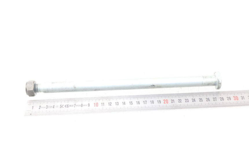 photo de AXE BRAS OSCILLANT YAMAHA XJ600 XJ DIVERSION 600 (1992 - 1997) - Zoom état d’usage