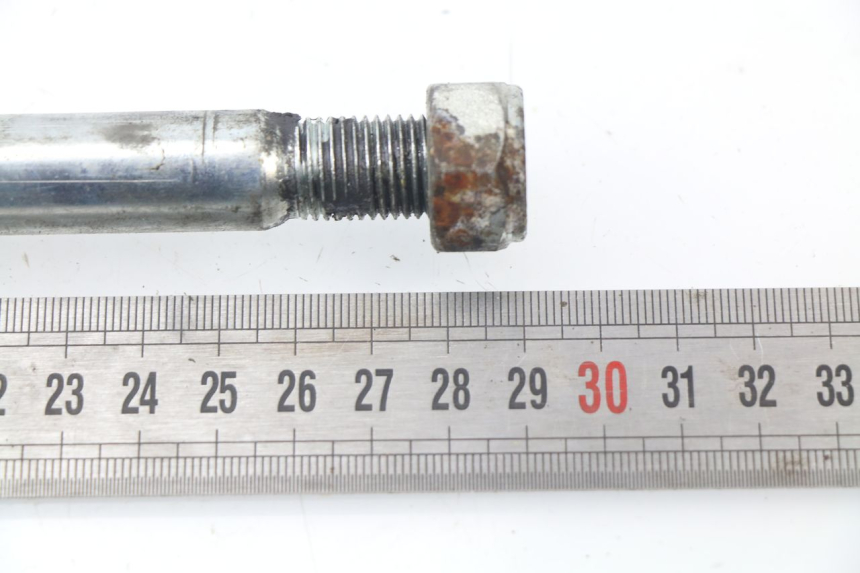 photo de AXE BRAS OSCILLANT YAMAHA XJN XJ N DIVERSION 600 (1994 - 1997) - Zoom état d’usage