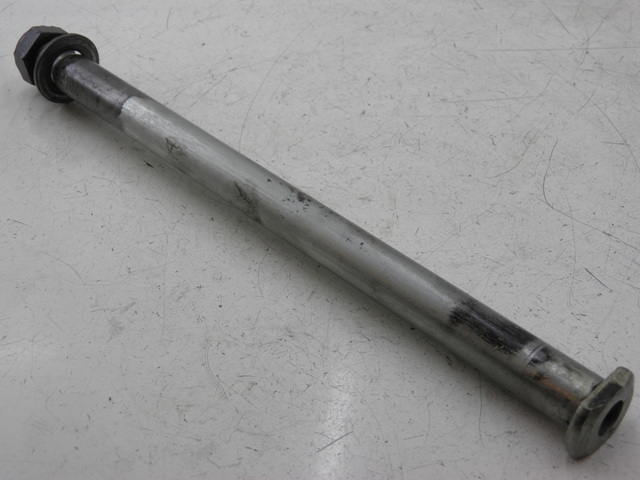 photo de AXE BRAS OSCILLANT YAMAHA FZS FAZER 1000 (2003 - 2005) - Vue principale