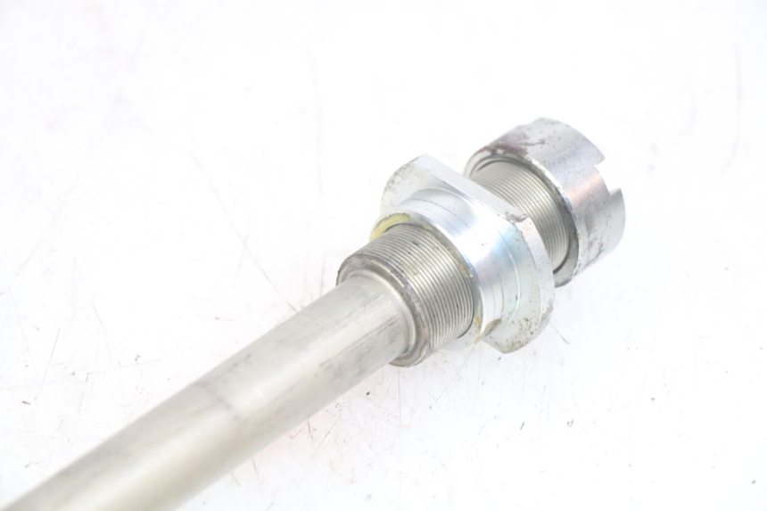 photo de AXE BRAS OSCILLANT KAWASAKI Z 750 (2007 - 2013) - Points de fixation