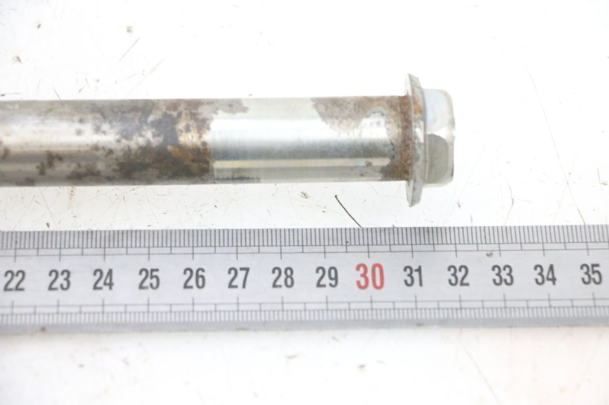 photo de AXE BRAS OSCILLANT KAWASAKI ZR 7 750 (1999 - 2004) - Zoom état d’usage