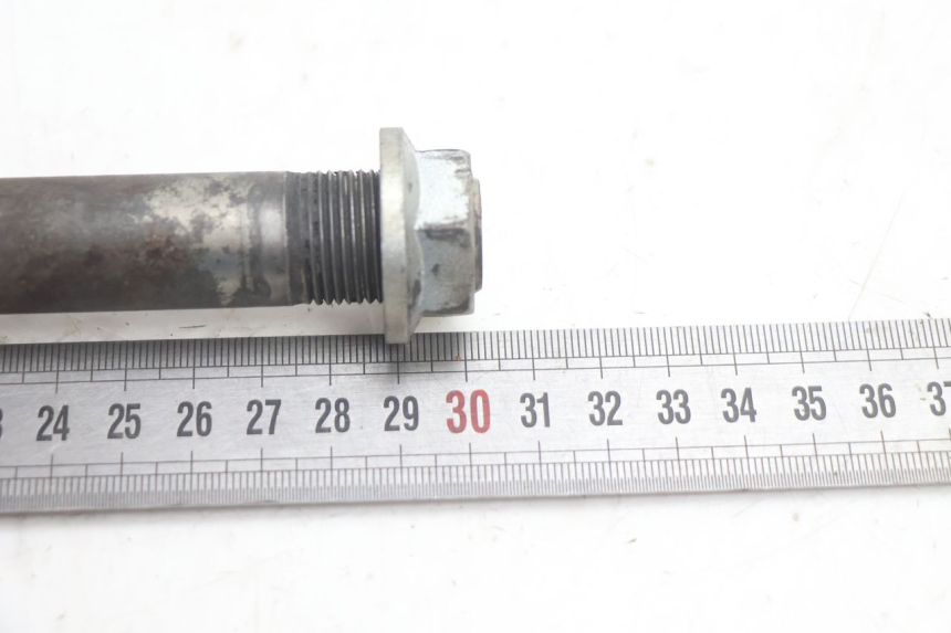 photo de AXE BRAS OSCILLANT KAWASAKI ZX-6R ZX6R 600 (1995 - 1997) - Autre angle de vue