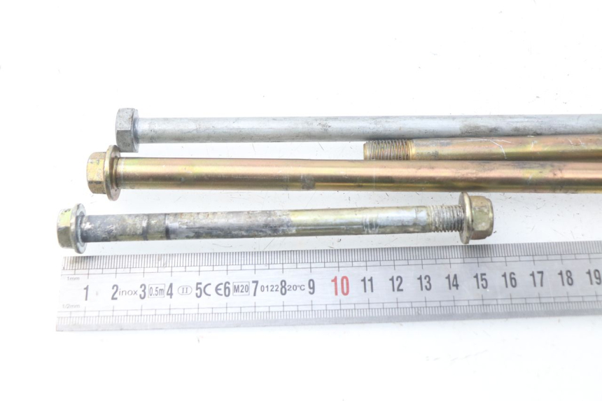 photo de AXE MOTEUR MV AGUSTA BRUTALE R WALLY 910 (2008 - 2008) - Marquages et références