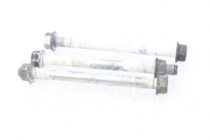 photo de AXE MOTEUR HONDA CBR R 125 (2003 - 2006) - Zoom état d’usage