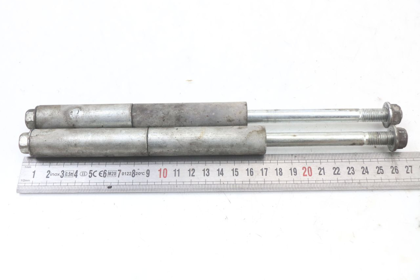 photo de AXE MOTEUR HYOSUNG GF 125 (2001 - 2005) - Détail de la pièce