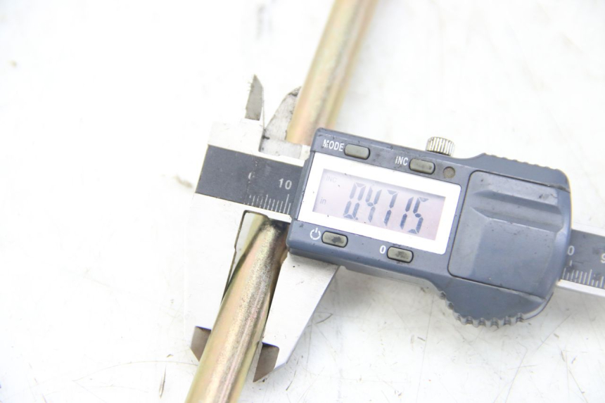 photo de AXE MOTEUR TNT MOTOR GRIDO 2T 50 (2010 - 2019) - Zoom état d’usage