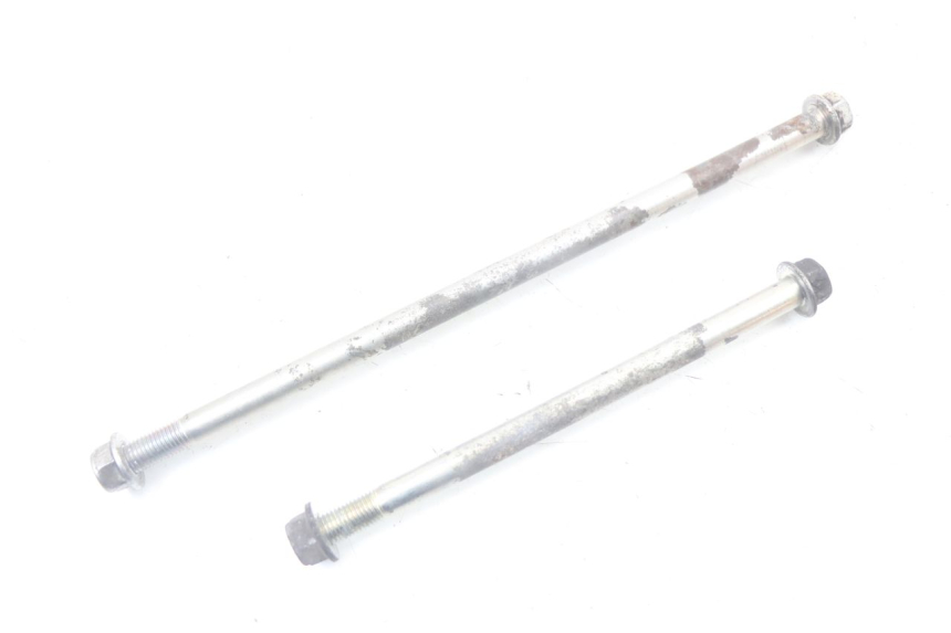 photo de AXE MOTEUR SUZUKI GSR 750 (2011 - 2017) - Vue principale