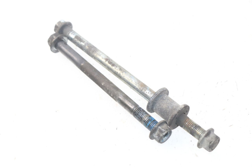 photo de AXE MOTEUR SUZUKI GSX-F GSXF 600 (1998 - 2004) - Détail de la pièce