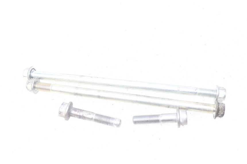 photo de AXE MOTEUR SUZUKI GSX-R GSXR 750 (2011 - 2016) - Vue principale