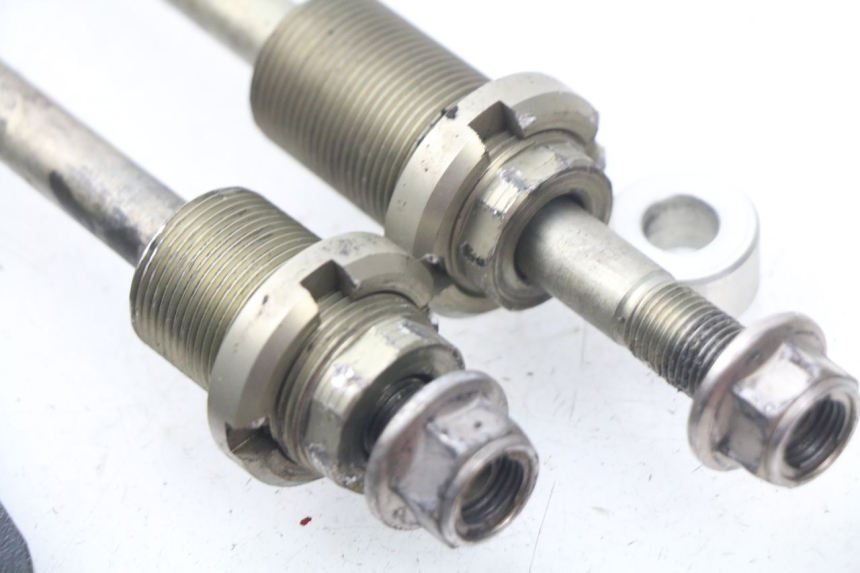 photo de AXE MOTEUR SUZUKI GSX-R GSXR K16 1000 (2012 - 2016) - Gros plan technique