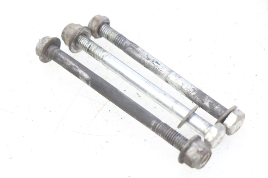 photo de AXE MOTEUR RIEJU MRT 50 (2009 - 2017) - Gros plan technique