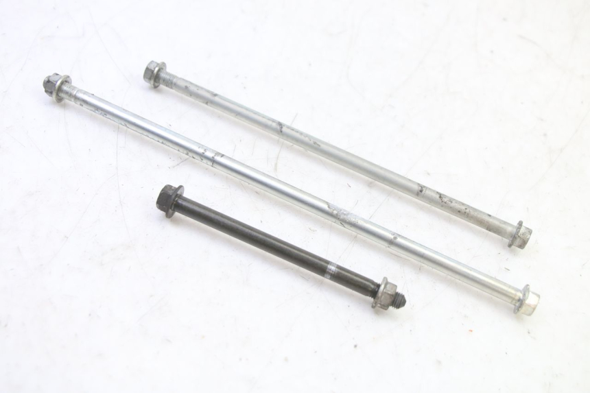 photo de AXE MOTEUR HONDA NTV DEAUVILLE 650 (2001 - 2006) - Vue principale