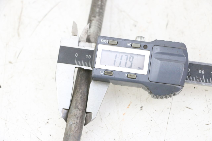 photo de AXE MOTEUR PIAGGIO VESPA S 2T 50 (2007 - 2014) - Détail de la pièce