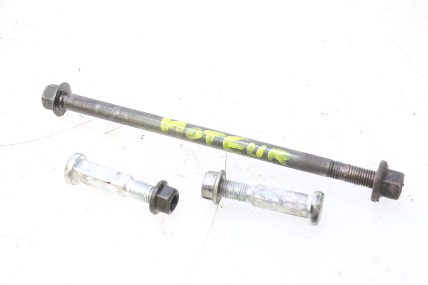 photo de AXE MOTEUR YAMAHA SLIDER 50 (1999 - 2004) - Vue principale