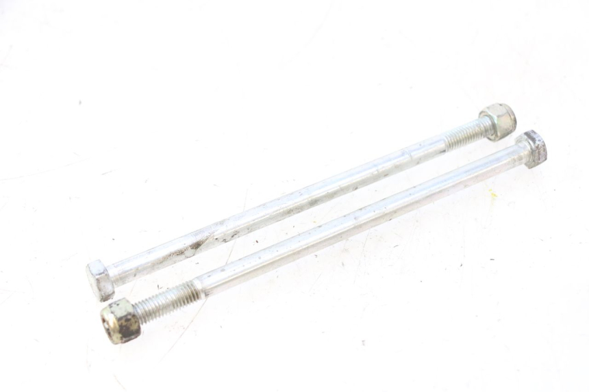 photo de AXE MOTEUR PEUGEOT TREKKER 50 (1995 - 2004) - Gros plan technique