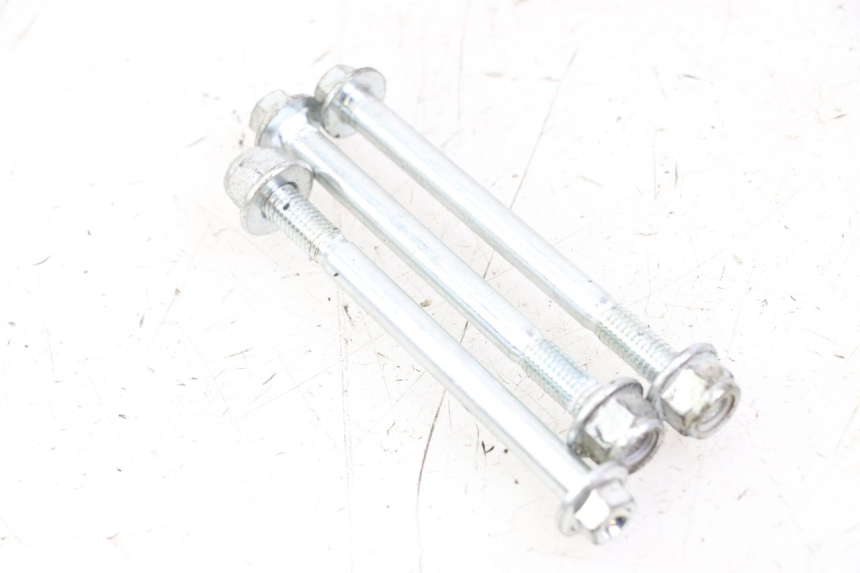 photo de AXE MOTEUR VENT DERAPAGE 50 (2018 - 2023) - Zoom état d’usage