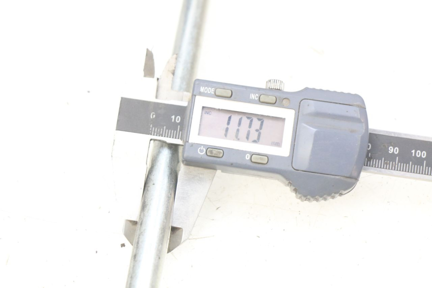 photo de AXE MOTEUR PIAGGIO VESPA LX 2T 50 (2005 - 2013) - Autre angle de vue