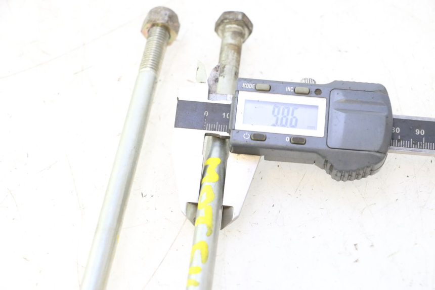 photo de AXE MOTEUR PEUGEOT VIVACITY 50 (2004 - 2009) - Détail de la pièce