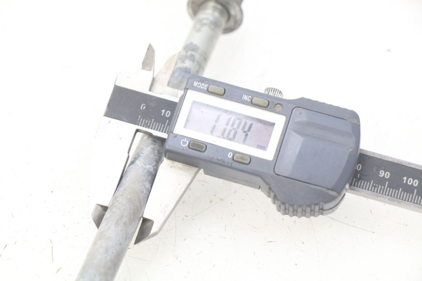 photo de AXE MOTEUR TGB X-MOTION XMOTION 125 (2008 - 2014) - Autre angle de vue