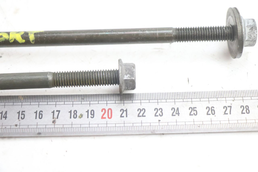 photo de AXE MOTEUR PIAGGIO X9 EVOLUTION 125 (2003 - 2007) - Autre angle de vue