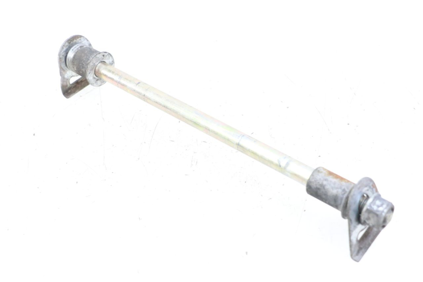 photo de Essieu arrière HYOSUNG GV AQUILA 125 (2000 - 2009) - Gros plan technique