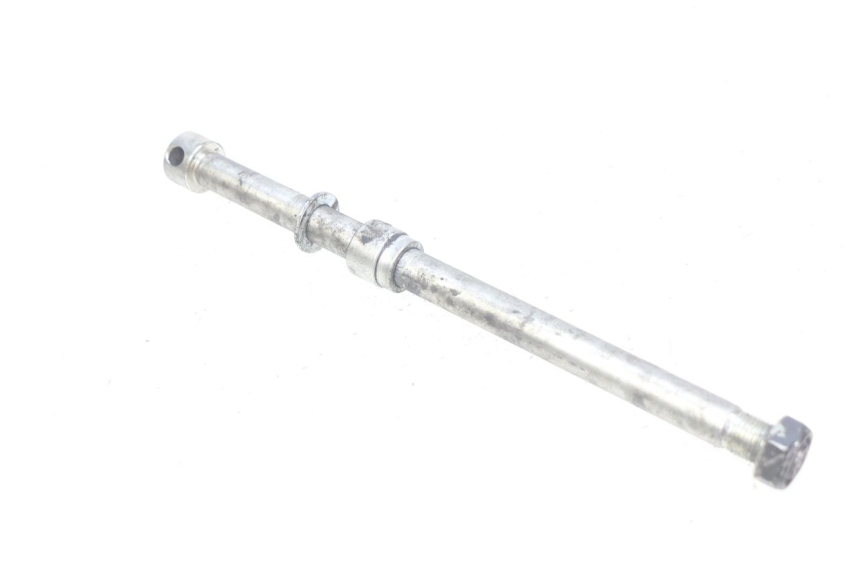 photo de AXE ROUE ARRIERE ROYAL ENFIELD BULLET CLASSIC 500 (2017 - 2020) - Zoom état d’usage