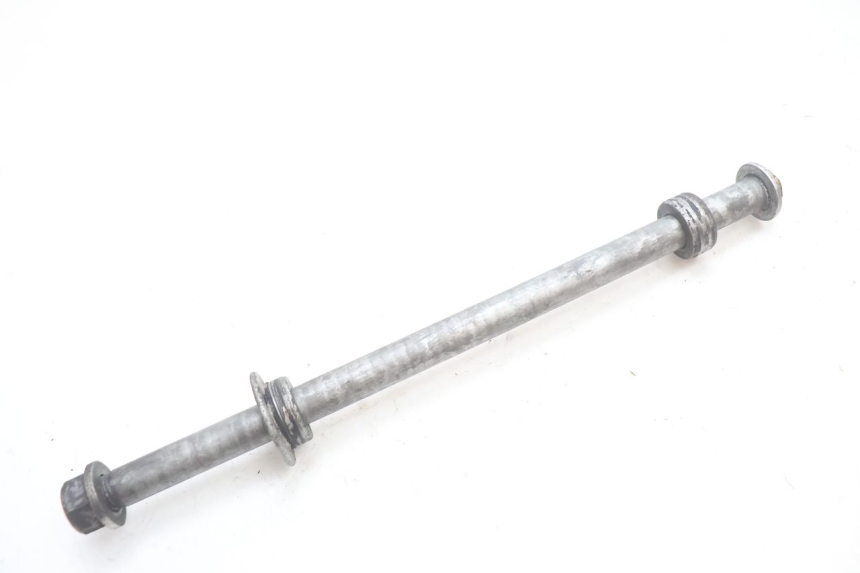 photo de AXE ROUE ARRIERE HONDA CB F HORNET 600 (2005 - 2006) - Détail de la pièce