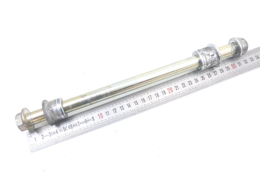 photo de AXE ROUE ARRIERE HYOSUNG GTR 125 (2006 - 2008) - Détail de la pièce