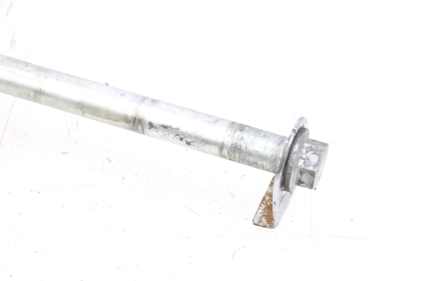 photo de AXE ROUE ARRIERE JINLUN JL HIGHLANDER 125 (2007 - 2015) - Vue d’ensemble